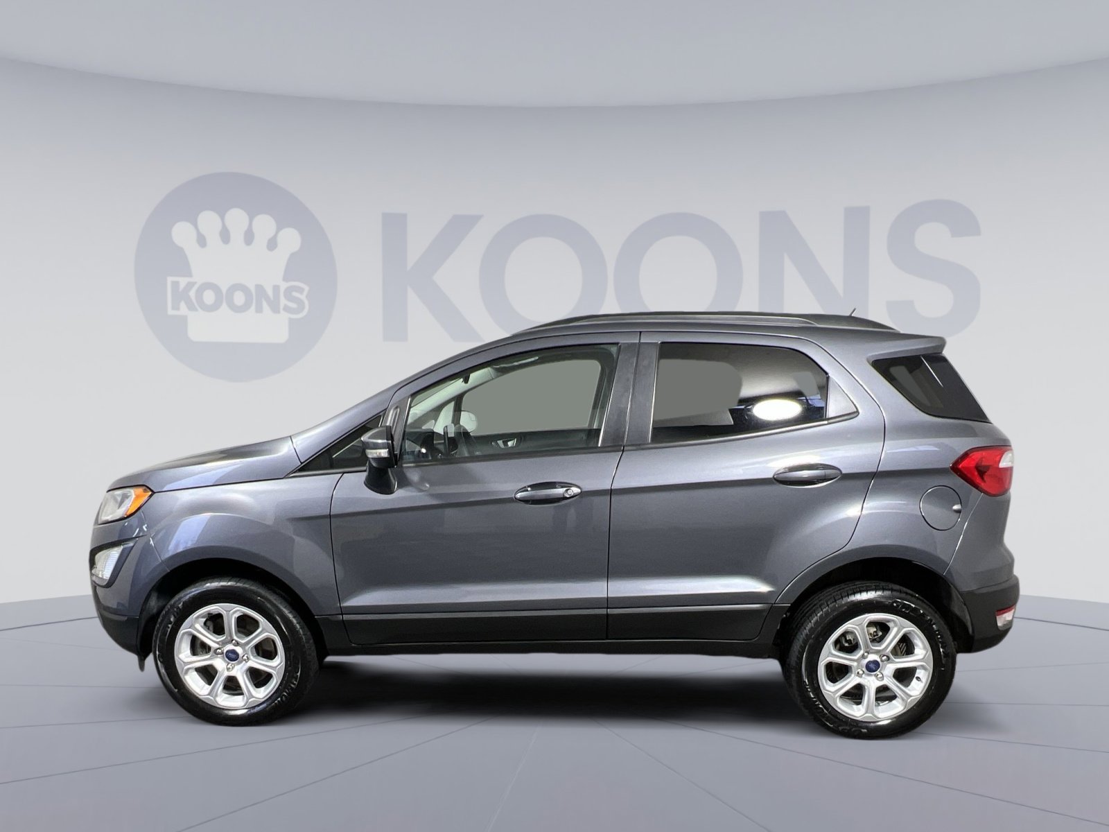 Used 2021 Ford EcoSport SE image 2