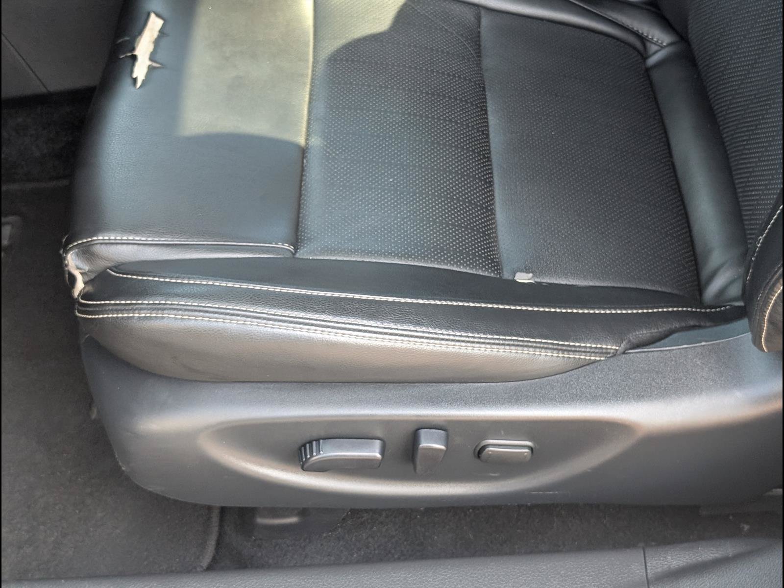 Used 2020 Nissan Maxima 3.5 SL w/ Floor Mat Group FWD image 10