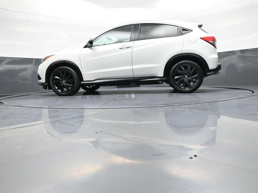 Certified 2022 Honda HR-V Sport image 32