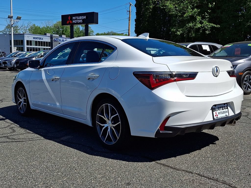 Used 2022 Acura ILX w/ Premium Package FWD image 4