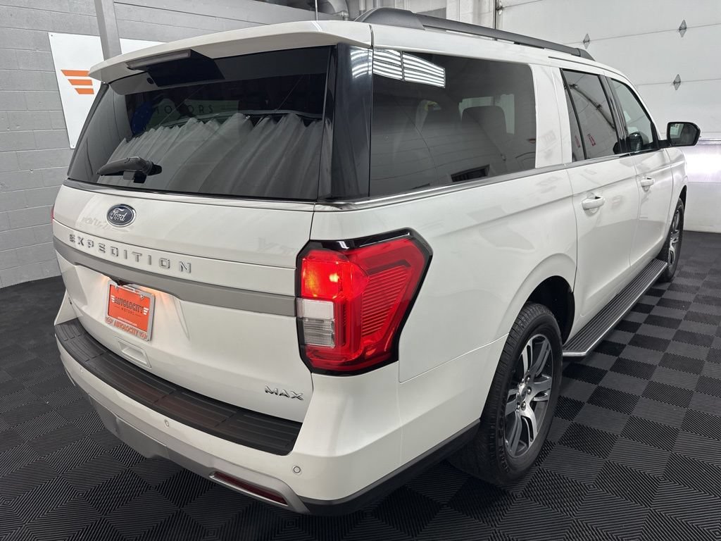 Used 2023 Ford Expedition Max XLT AWD/4WD image 9