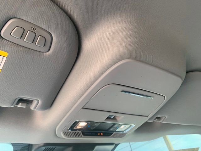 Used 2023 Ford F150 Lariat image 18