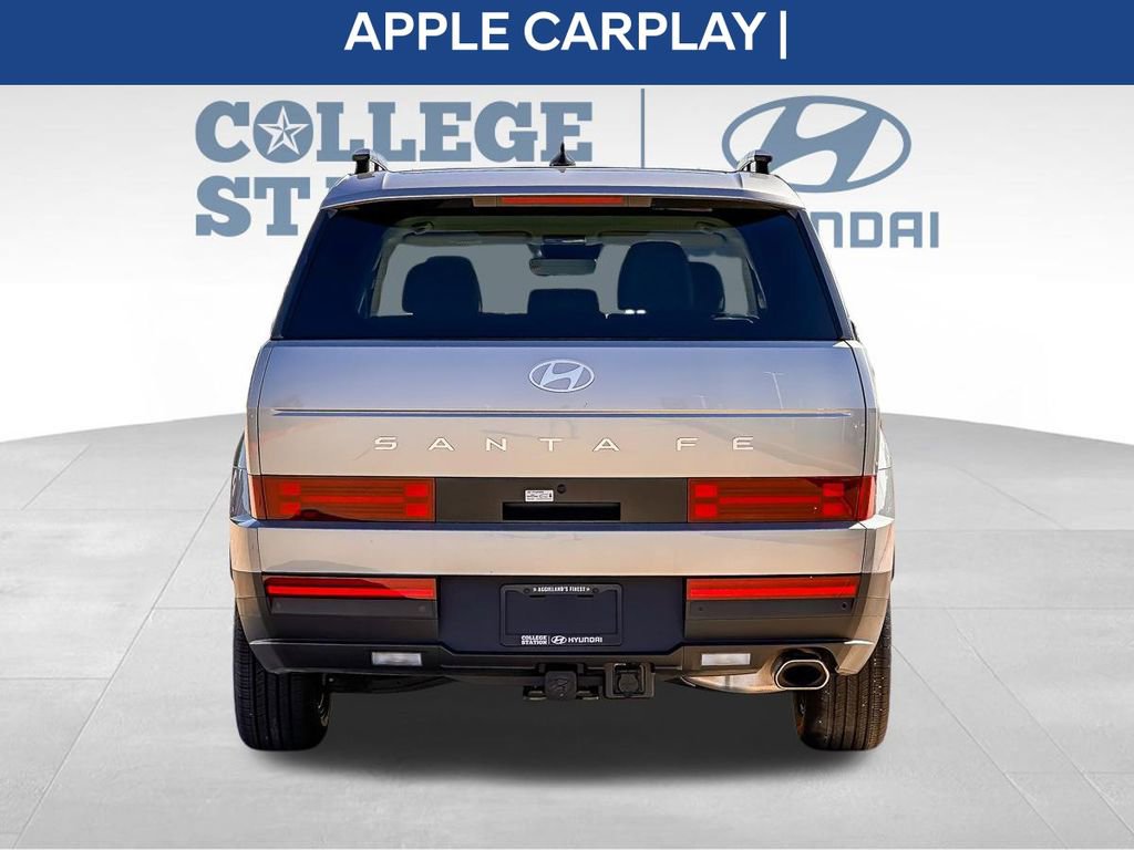 Used 2025 Hyundai Santa Fe SEL FWD image 9