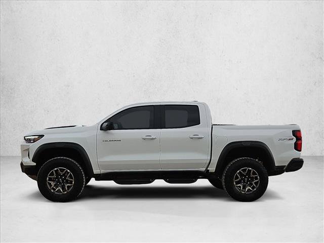 Used 2024 Chevrolet Colorado ZR2 w/ Technology Package AWD/4WD image 9