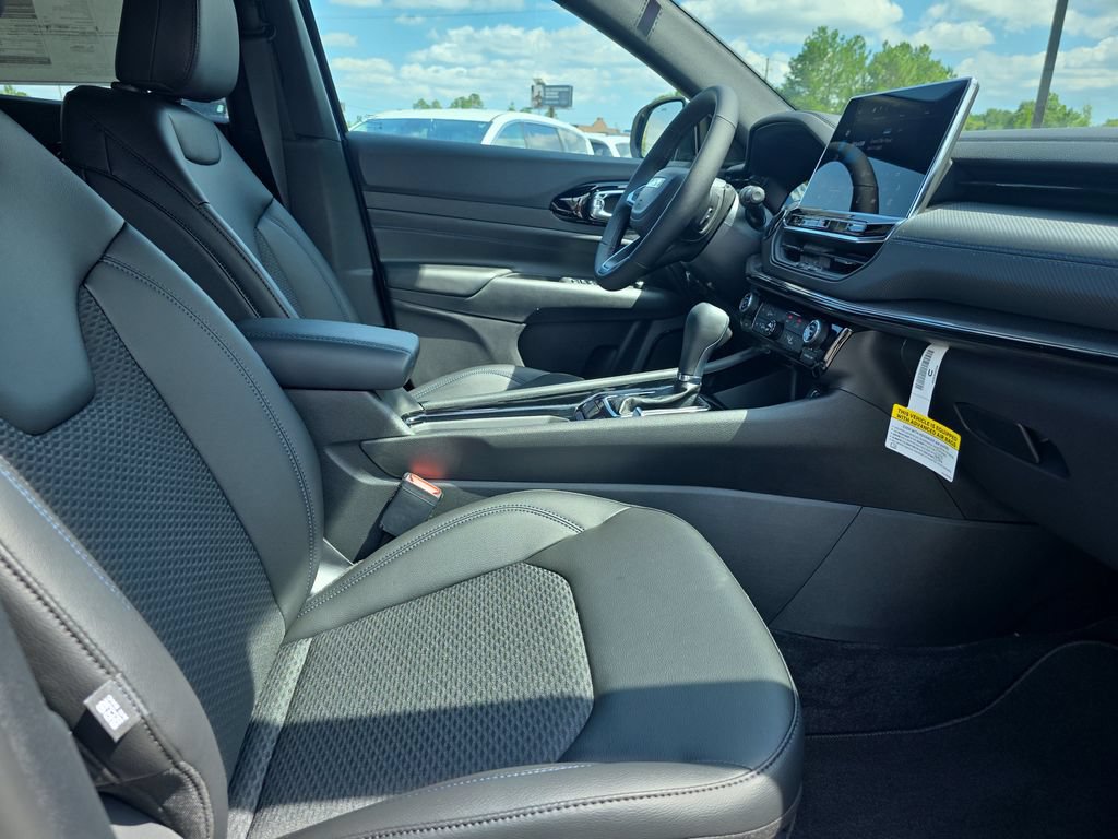 New 2026 Jeep Compass Latitude AWD/4WD image 27