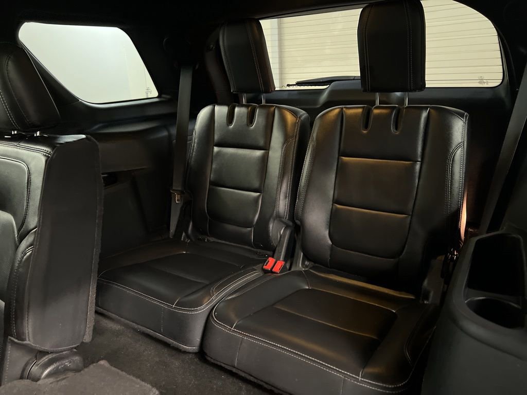 Certified 2017 Ford Explorer Limited FWD image 25