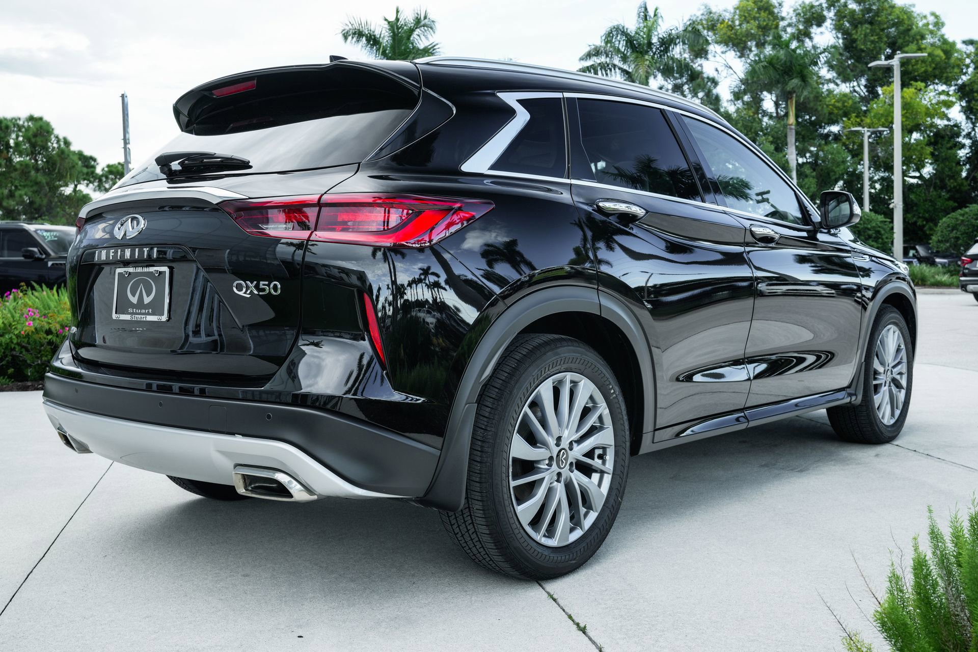 Used 2025 INFINITI QX50 Luxe image 22
