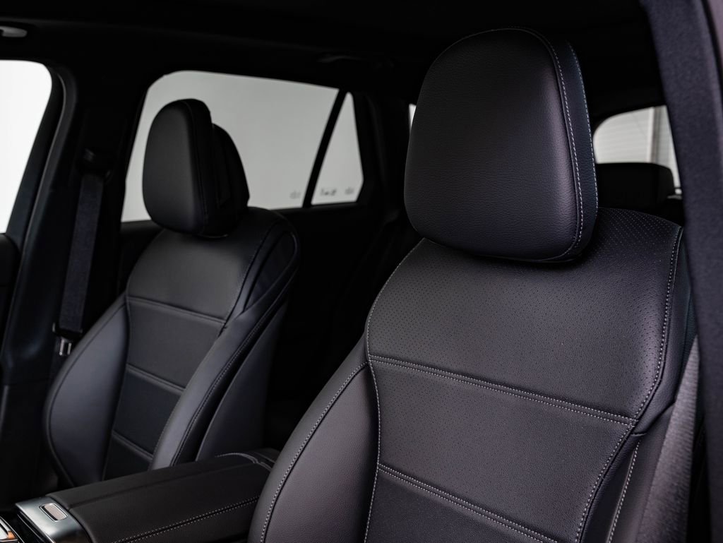 New 2026 Mercedes-Benz GLC 300 4MATIC image 26