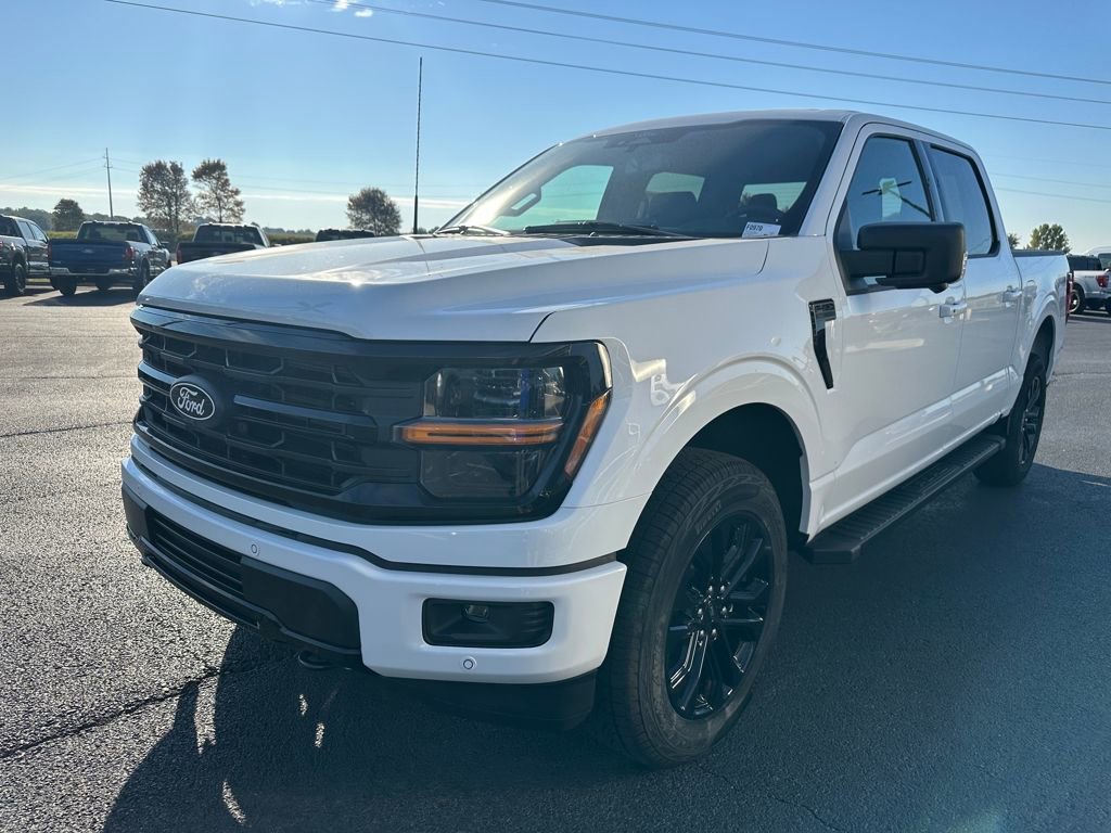 New 2025 Ford F150 XLT w/ Equipment Group 302A MID image 4