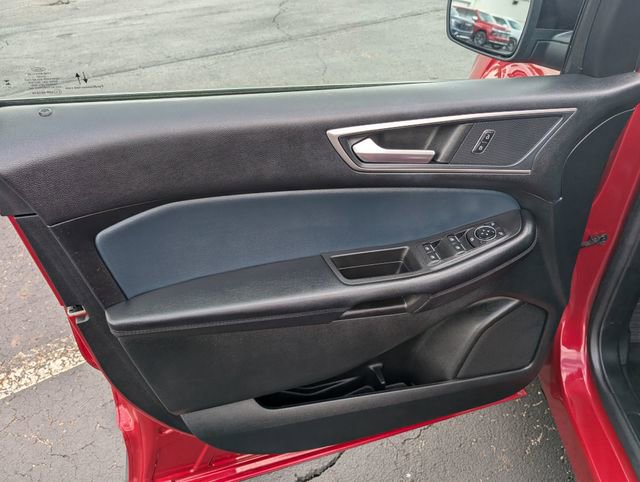 Used 2023 Ford Edge SEL w/ Sport Appearance Package AWD/4WD image 15