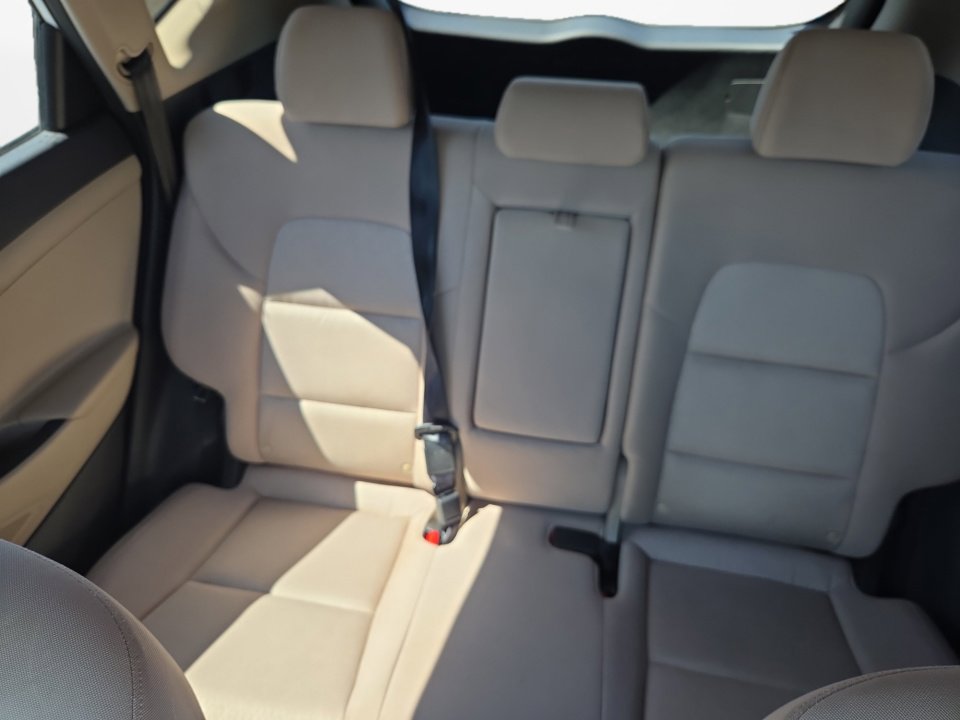 Used 2017 Hyundai Tucson SE image 15