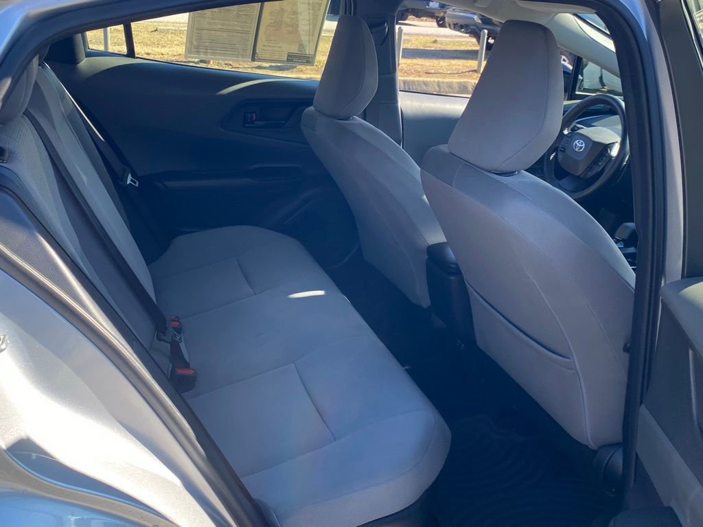 Used 2024 Toyota Prius LE image 17