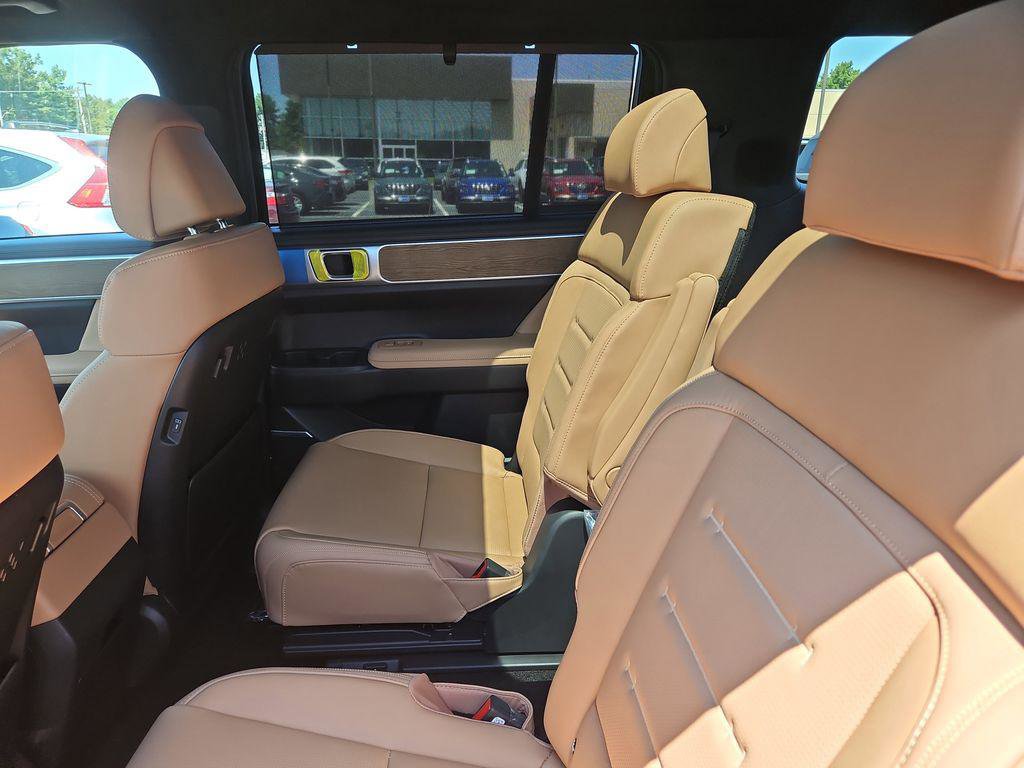 New 2026 Hyundai Santa Fe Calligraphy image 21