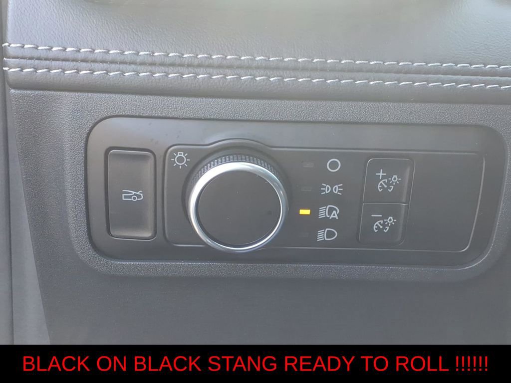 Used 2024 Ford Mustang GT Premium image 18