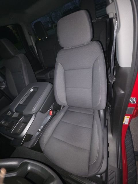 Used 2025 Chevrolet Silverado 2500 Custom w/ Custom Value Package image 22