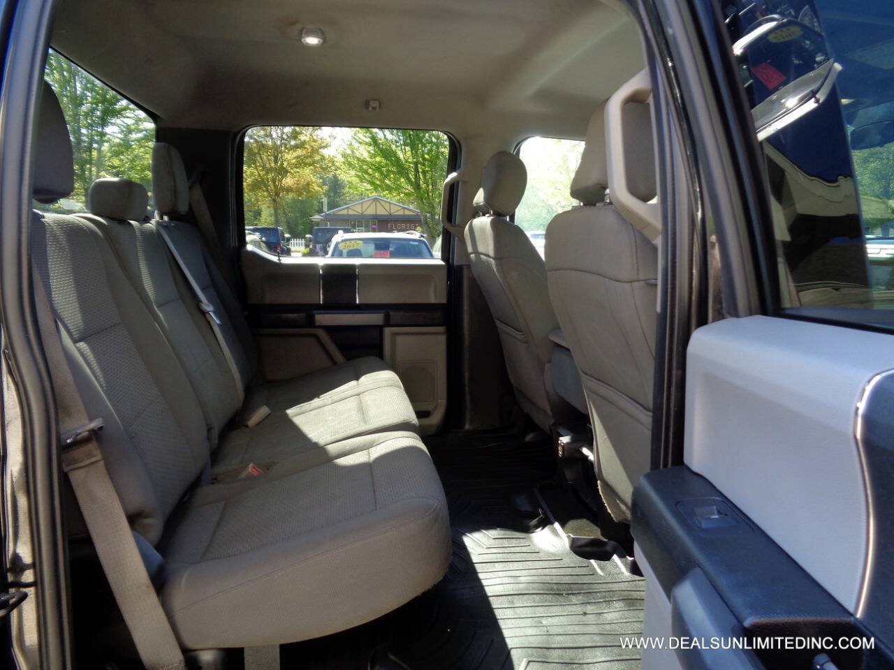 Used 2018 Ford F350 XLT w/ XLT Value Package AWD/4WD image 22