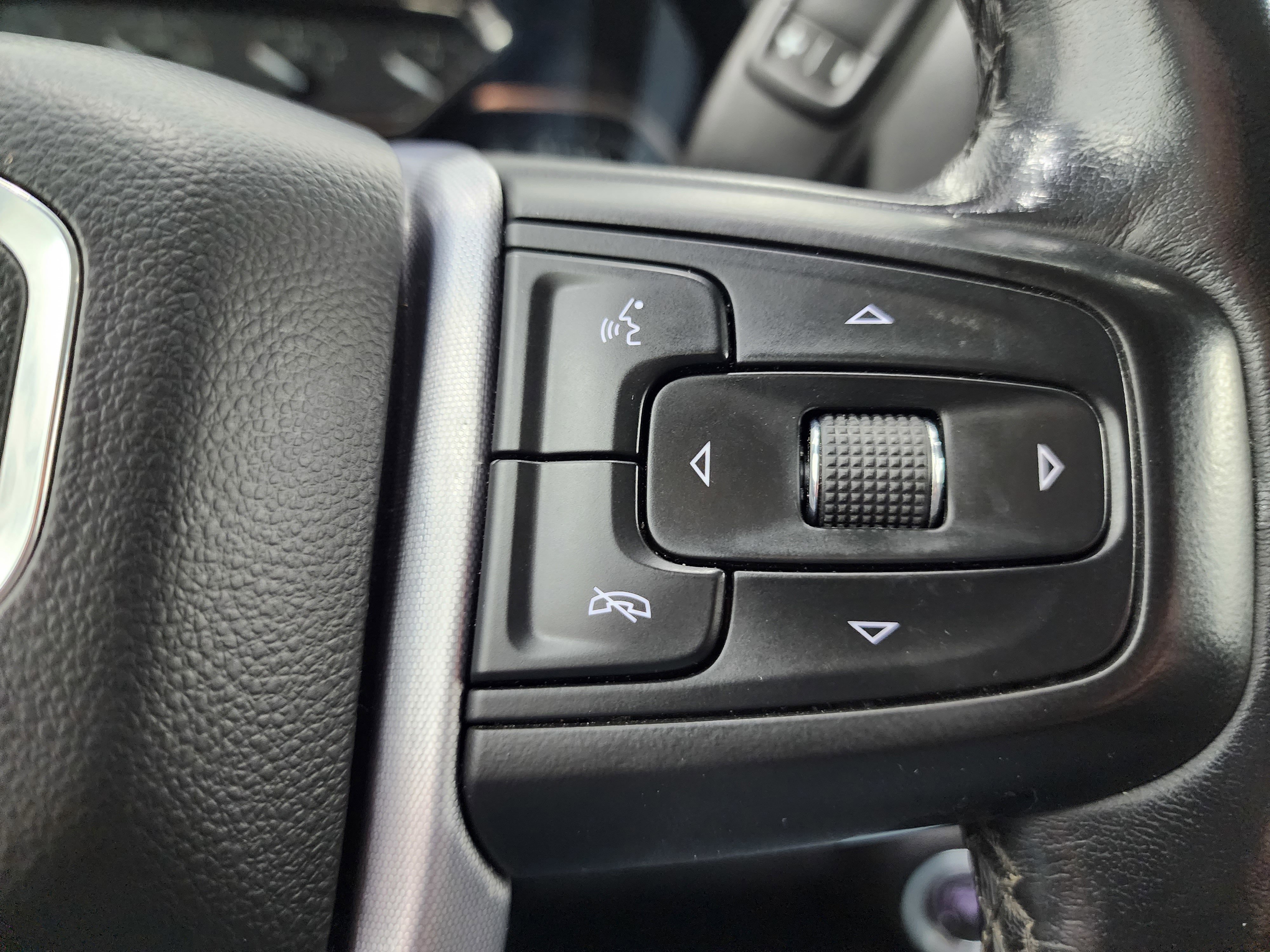 Used 2022 GMC Sierra 2500 SLT w/ LPO, GMC Protection Package image 16