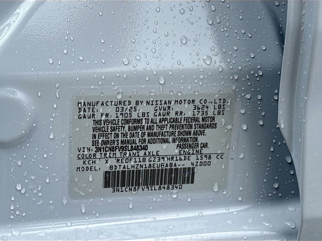 Used 2025 Nissan Versa SR w/ Trunk Package image 26