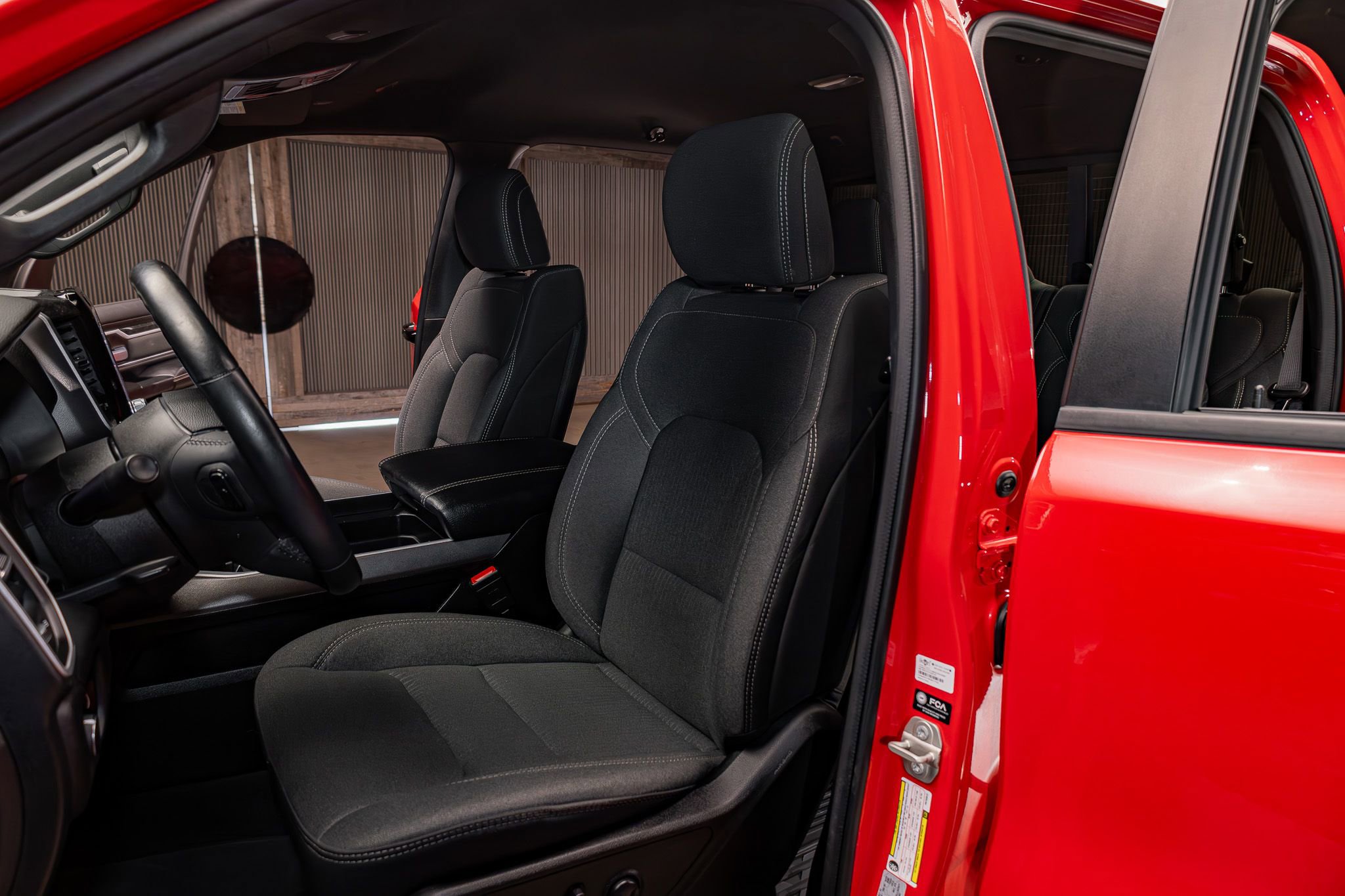 Used 2023 RAM 1500 Big Horn AWD/4WD image 23