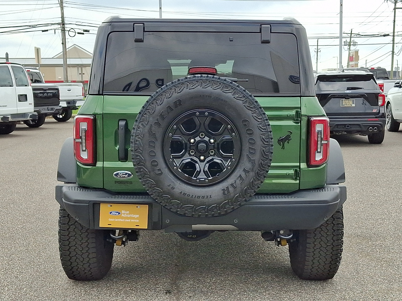 Certified 2025 Ford Bronco Badlands AWD/4WD image 9