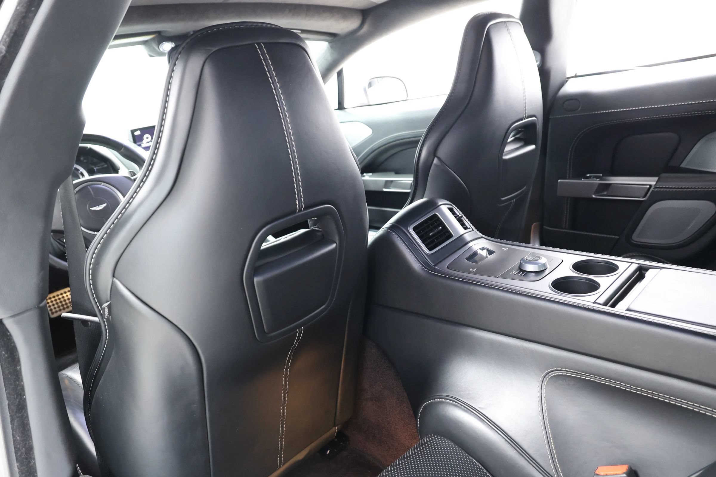 Used 2015 Aston Martin Rapide S RWD image 51