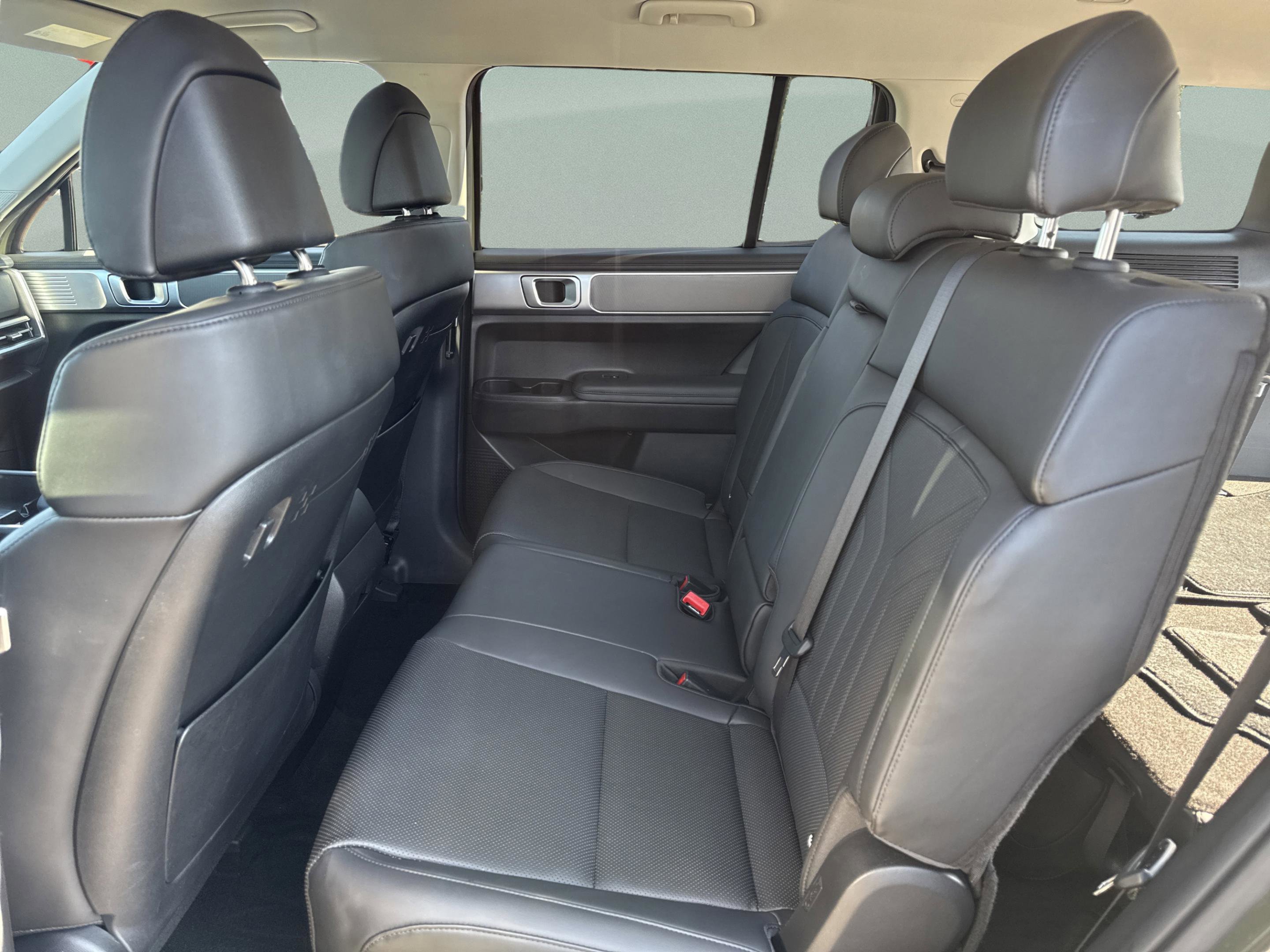 Used 2024 Hyundai Santa Fe SEL image 29