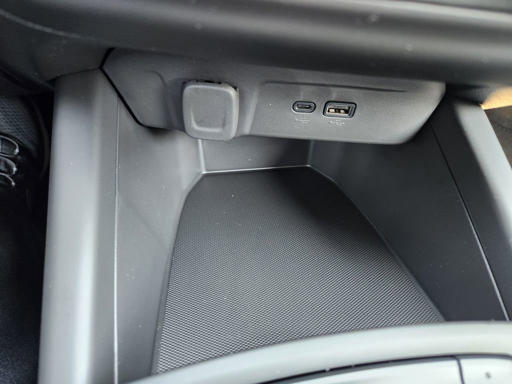 New 2026 Chevrolet Trax LS w/ LS Convenience Package image 18