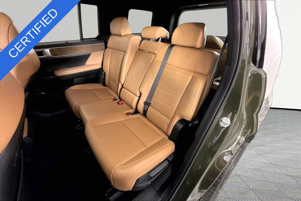 Used 2024 Hyundai Santa Fe Limited FWD image 21