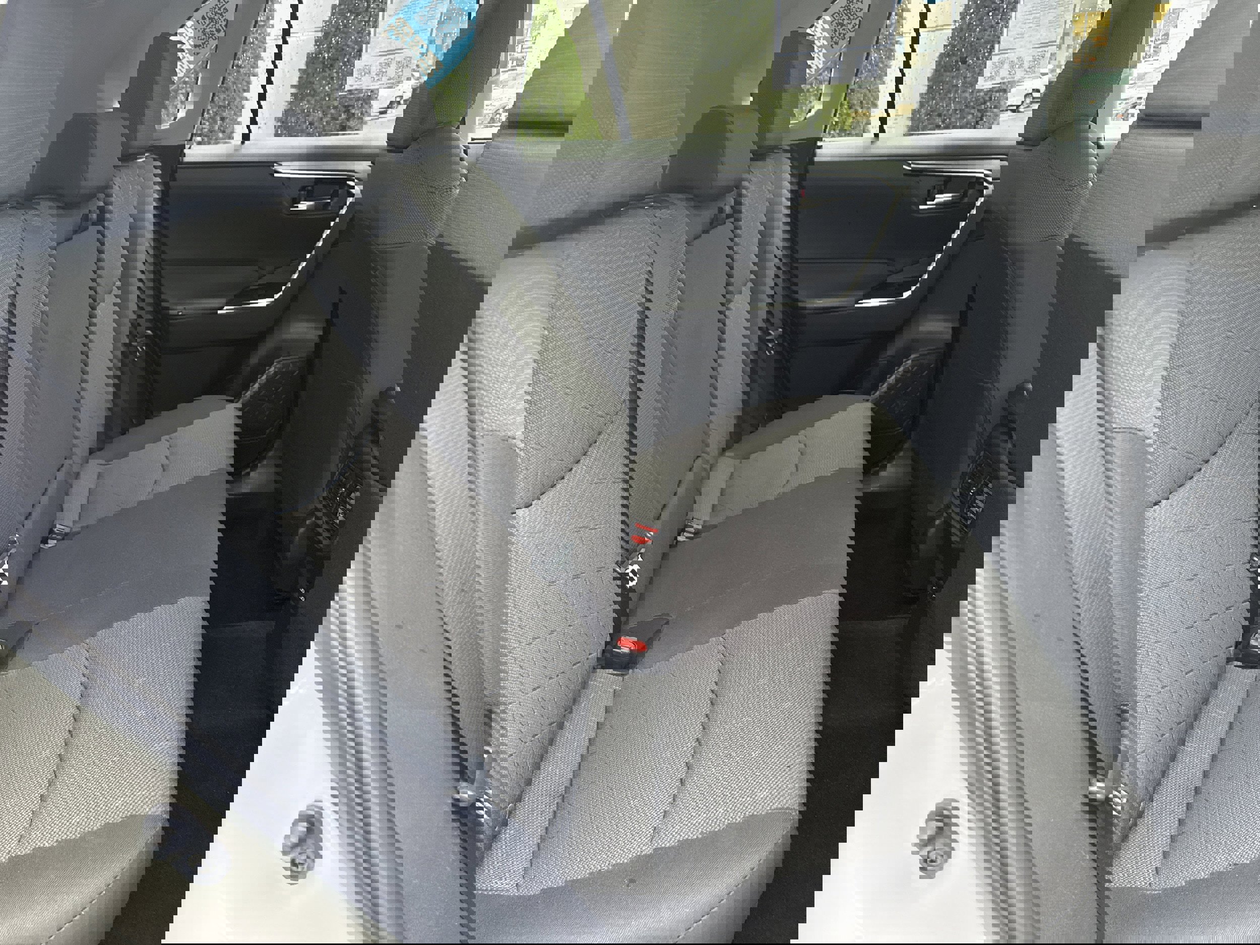 Used 2022 Toyota RAV4 XLE w/ XLE Grade Weather Package AWD/4WD image 13