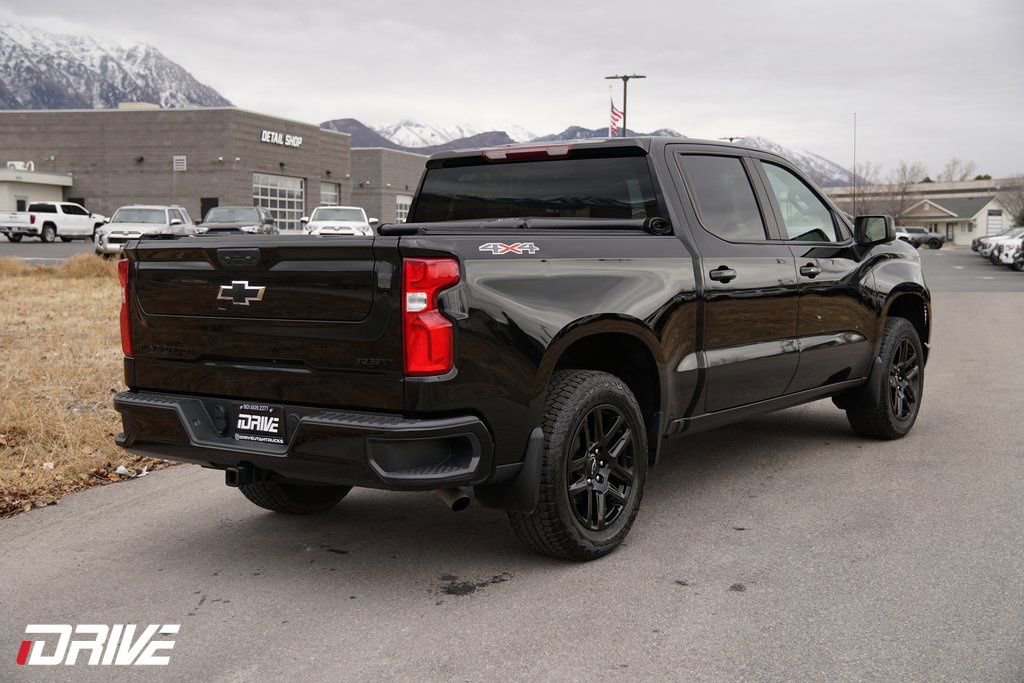 Used 2024 Chevrolet Silverado 1500 RST w/ Protection Package image 11