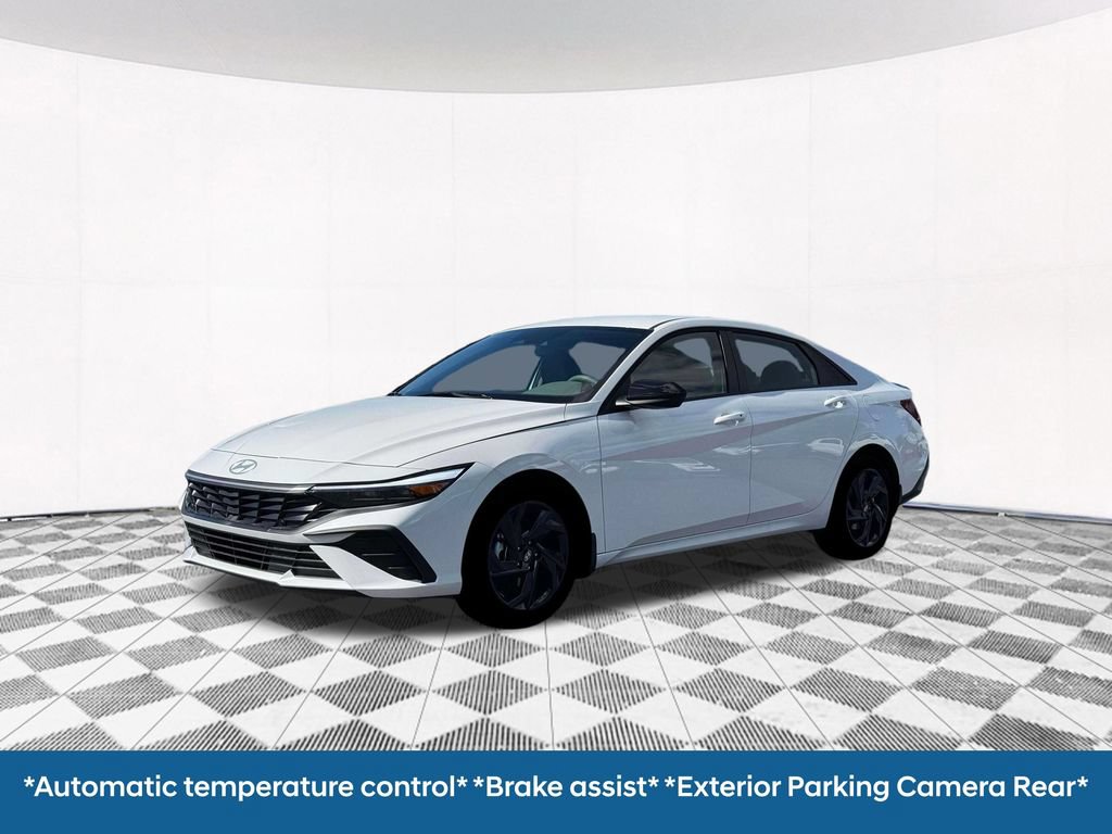 New 2026 Hyundai Elantra Sport FWD image 2