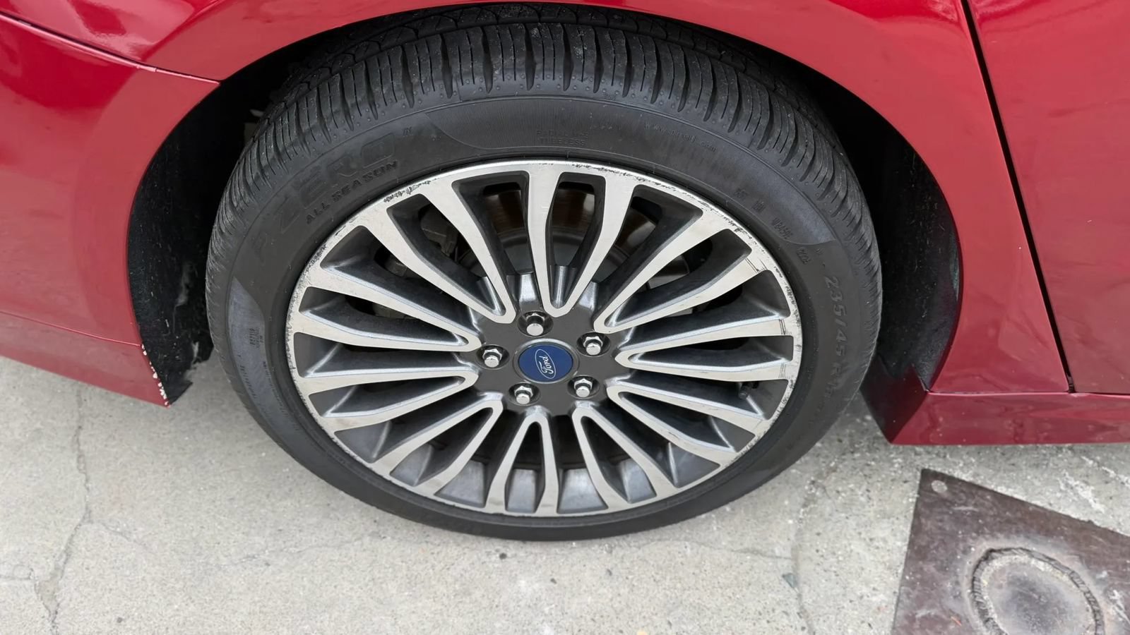 Used 2017 Ford Fusion Energi Titanium FWD image 25