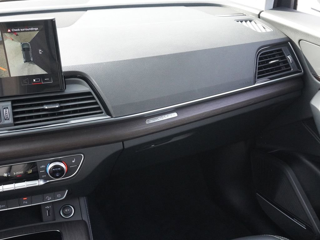 Used 2023 Audi Q5 2.0T Premium Plus w/ Premium Plus Package image 29