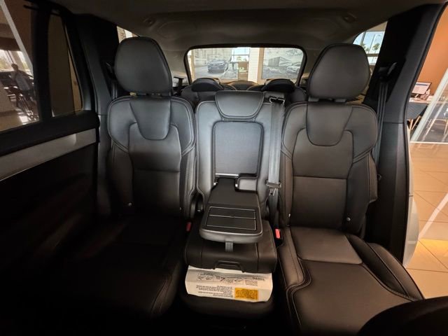 New 2025 Volvo XC90 T8 Ultra w/ Protection Package Premier image 15