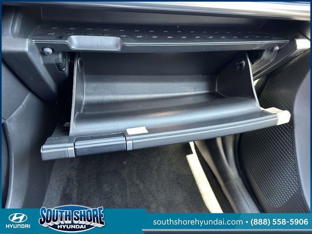 Used 2024 Hyundai Santa Fe SE image 38