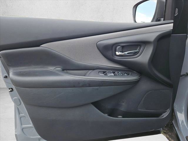 Used 2022 Nissan Murano SV w/ SV Midnight Edition Package image 27
