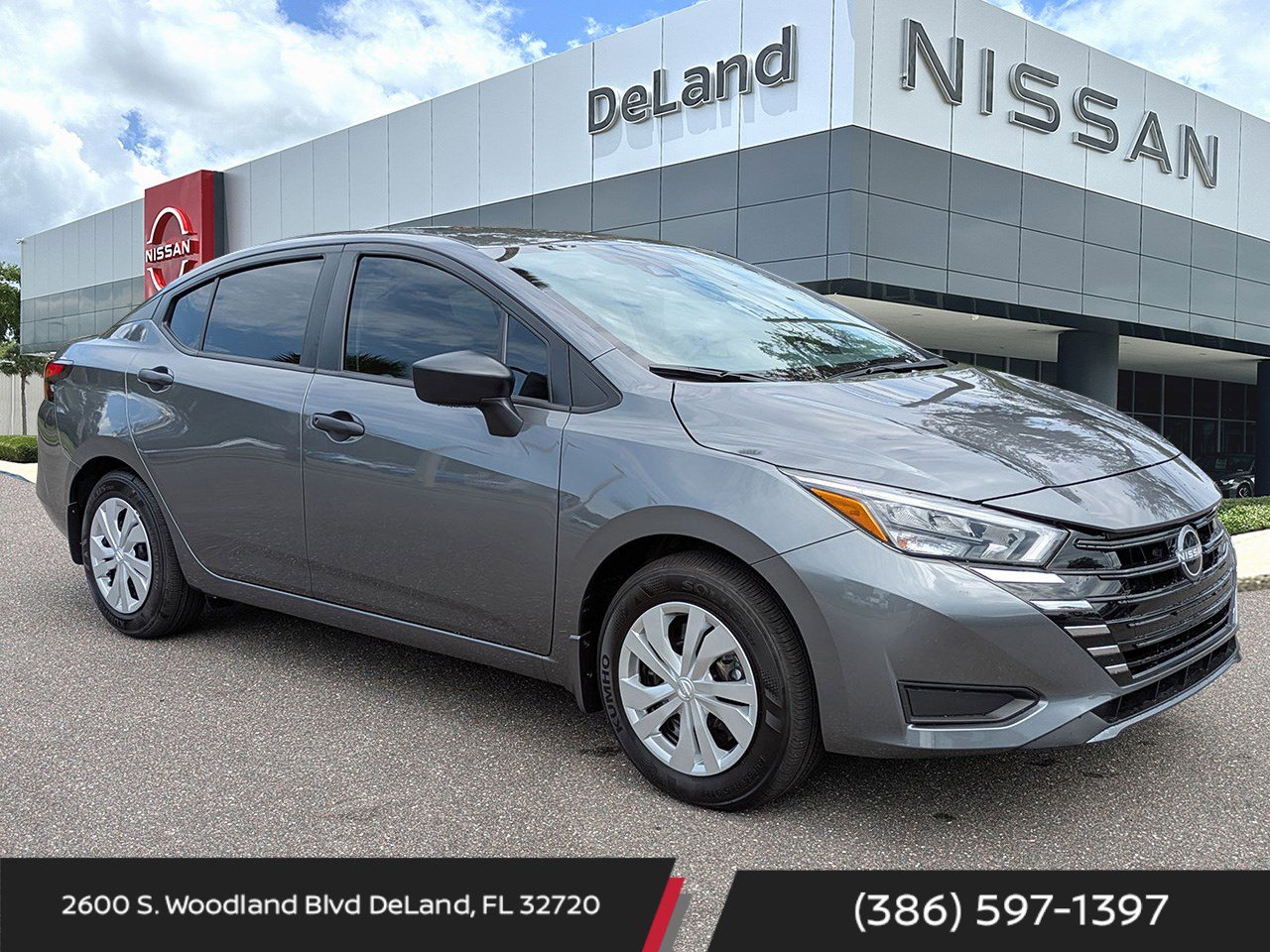 New 2025 Nissan Versa S w/ Trunk Package