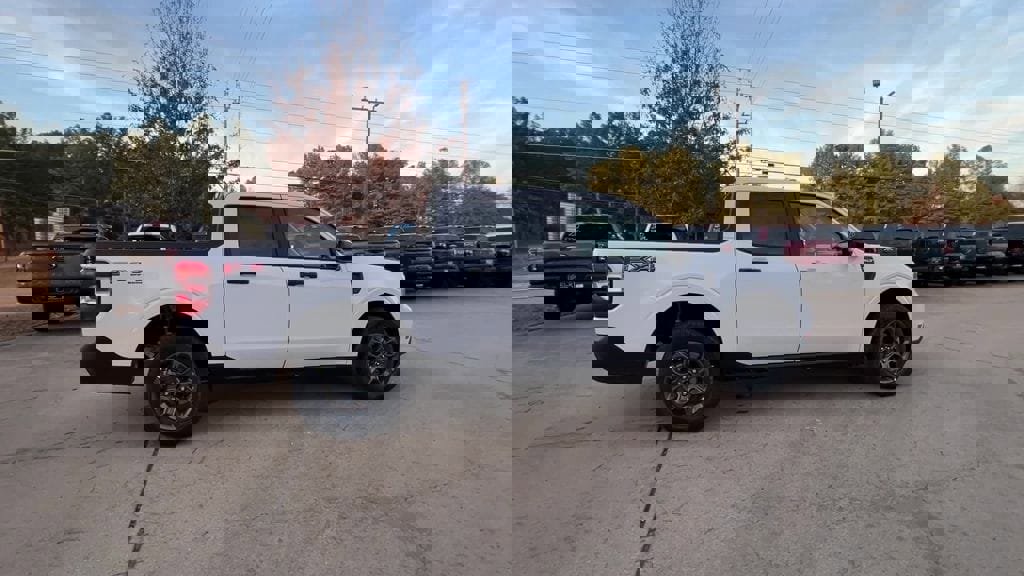 New 2026 Ford Maverick XLT w/ XLT Luxury Package image 7