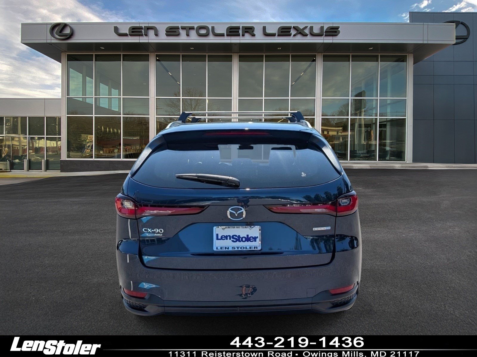 Used 2024 MAZDA CX-90 Plug-In Hybrid w/ Preferred AWD/4WD image 4
