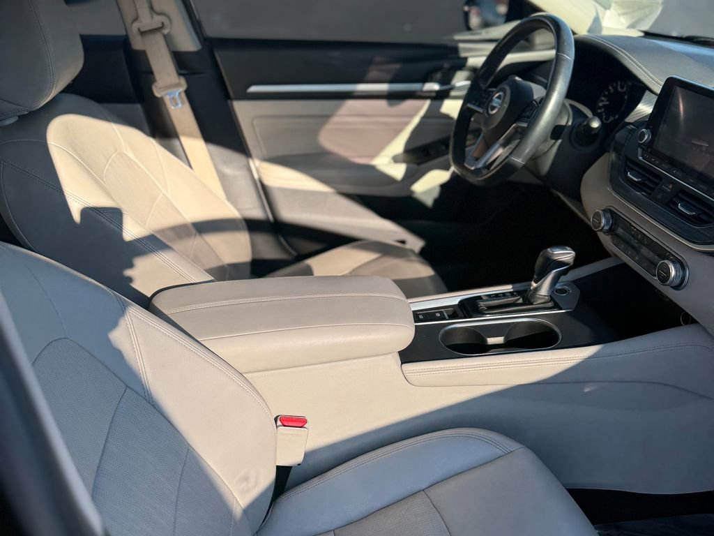 Used 2019 Nissan Altima 2.5 Platinum FWD image 72