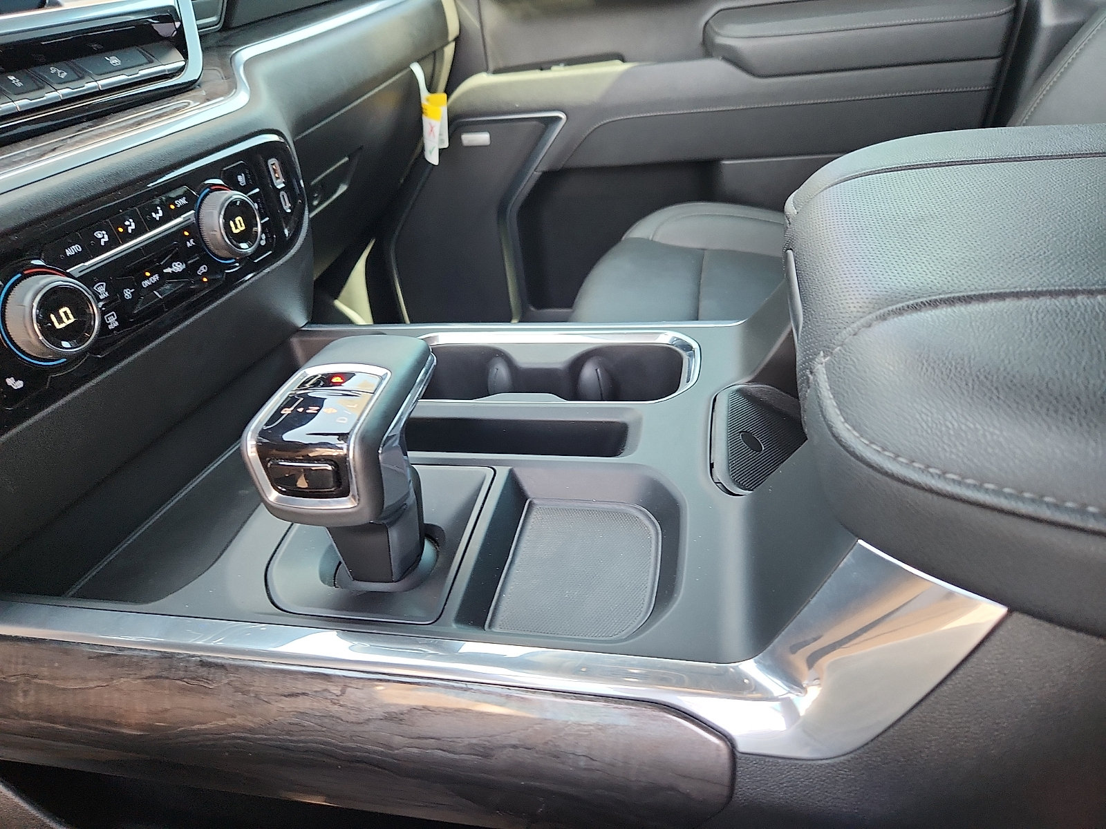 Used 2025 Chevrolet Silverado 1500 LTZ w/ LTZ Premium Texas Edition AWD/4WD image 20