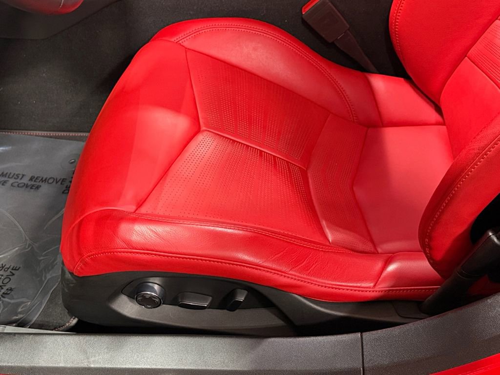 Used 2020 Chevrolet Corvette Stingray Preferred Cpe w/ 2LT Preferred Equipment Group RWD image 22