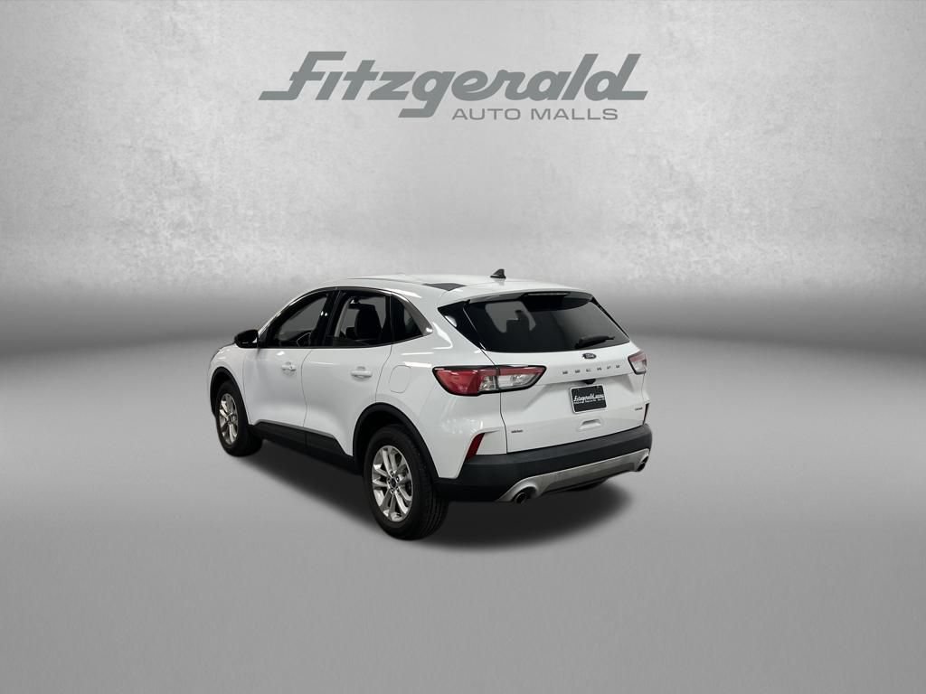 Used 2022 Ford Escape SE AWD/4WD image 3