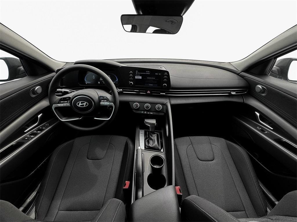 New 2025 Hyundai Elantra SE w/ Cargo Package image 13
