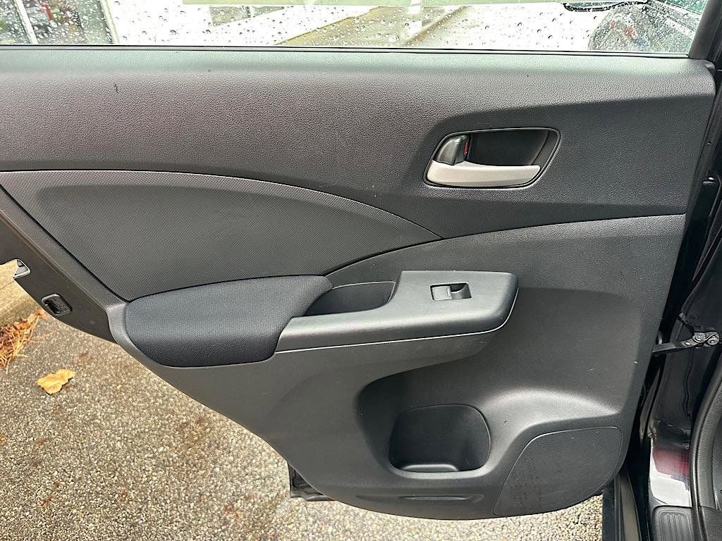 Used 2016 Honda CR-V LX image 15