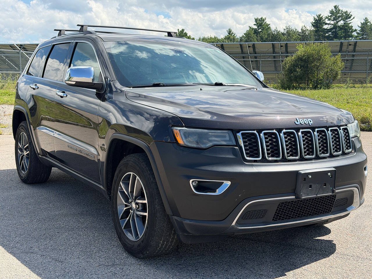 Used 2017 Jeep Grand Cherokee Limited w/ Luxury Group II AWD/4WD image 7