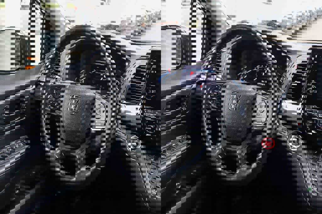 Used 2021 Honda Odyssey EX-L image 16