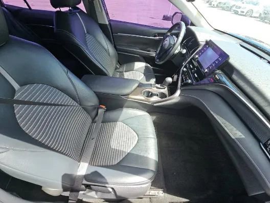 Used 2021 Toyota Camry SE w/ Convenience Package image 15