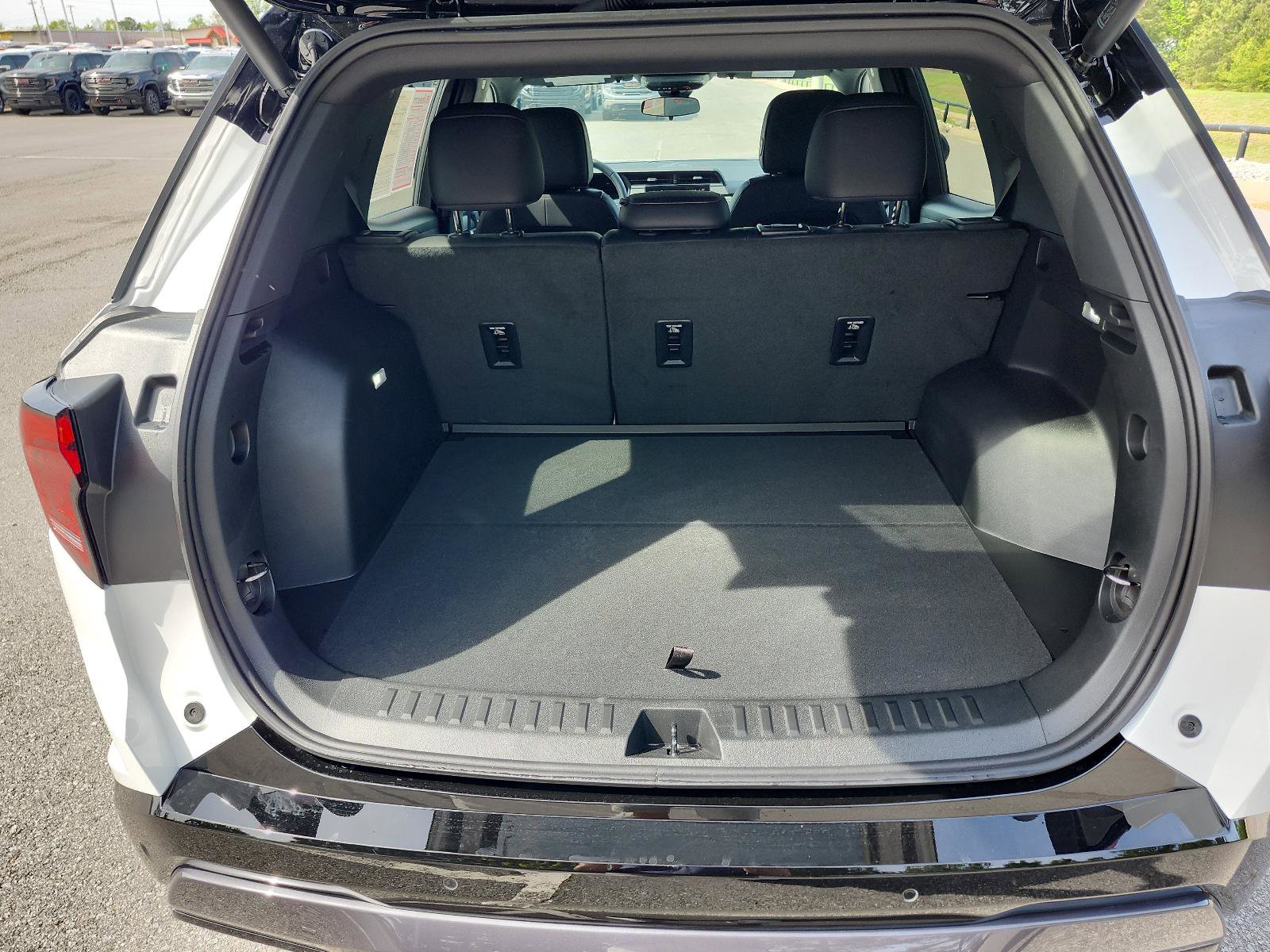 Certified 2026 GMC Terrain AT4 w/ Convenience Package III image 9