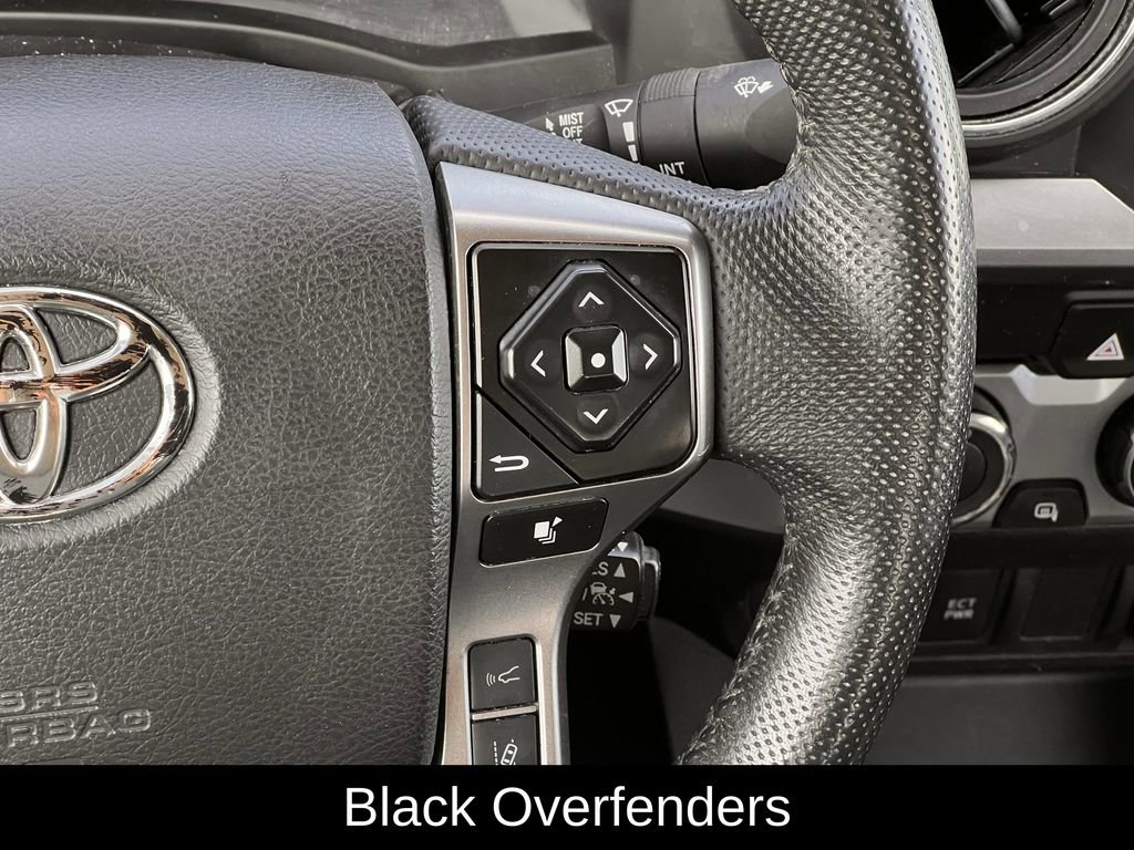 Used 2022 Toyota Tacoma TRD Off-Road image 17